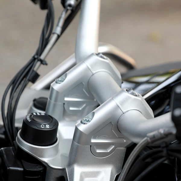LOBOO Handlebar Risers for BMW R1200GS / R1250GS / S1000XR (2016–2020) – CNC Aluminum 1.18 in Rise / 1.02 in Setback, Silver Anodized Finish